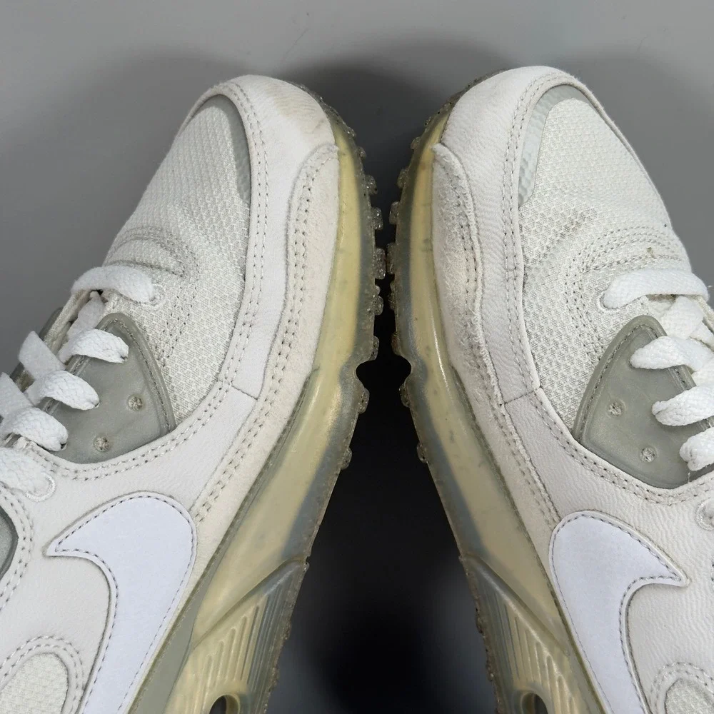Nike Air Max 90‎ Terrascape 90 Mens 8 Running Shoes White Gray Sneakers Trainer